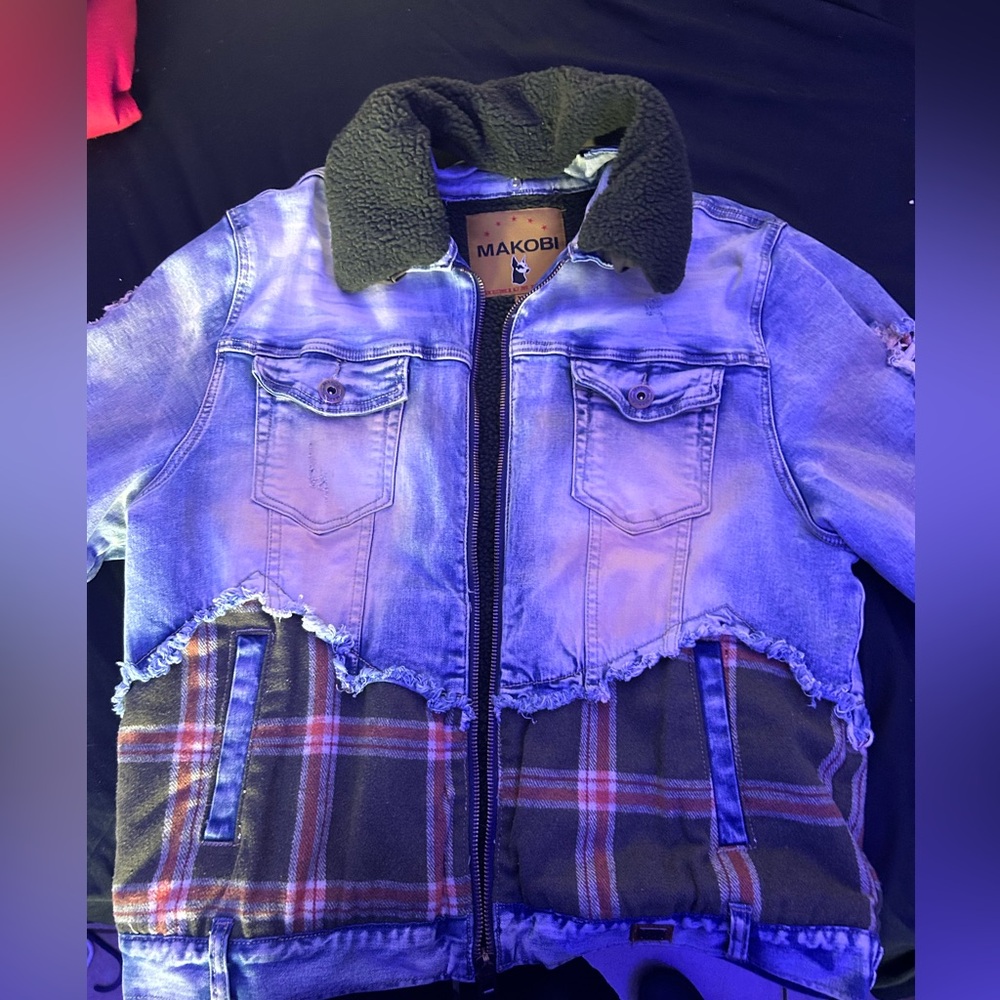 Makobi Jacket